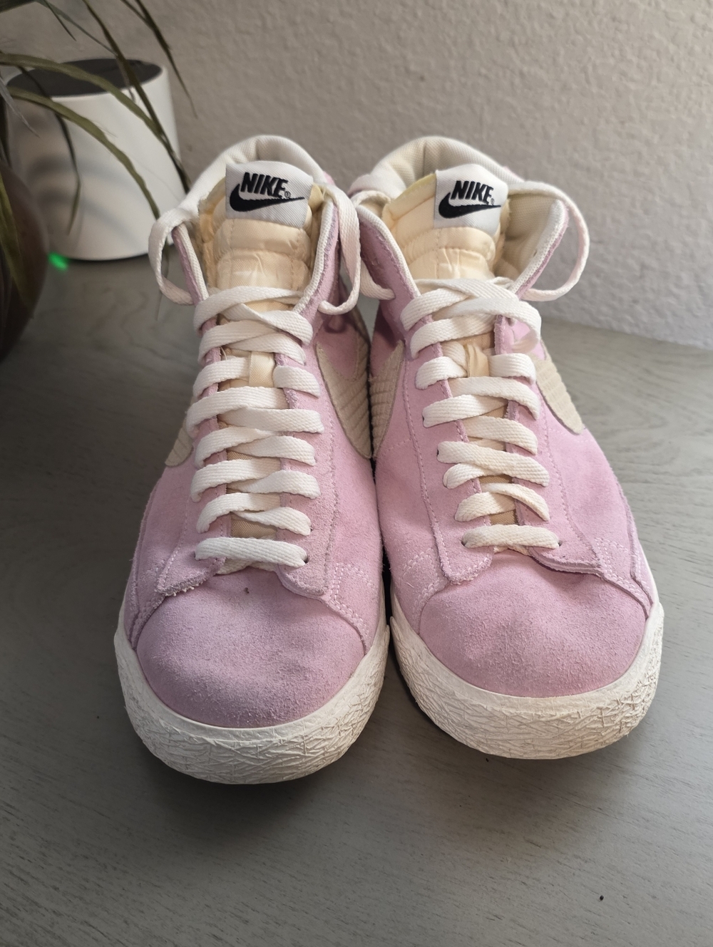 Nike Blazer Mid Premium Vintage QS  "Prism Pink/Sand Dune-Sail"  Size 10 - Picture 2 of 7